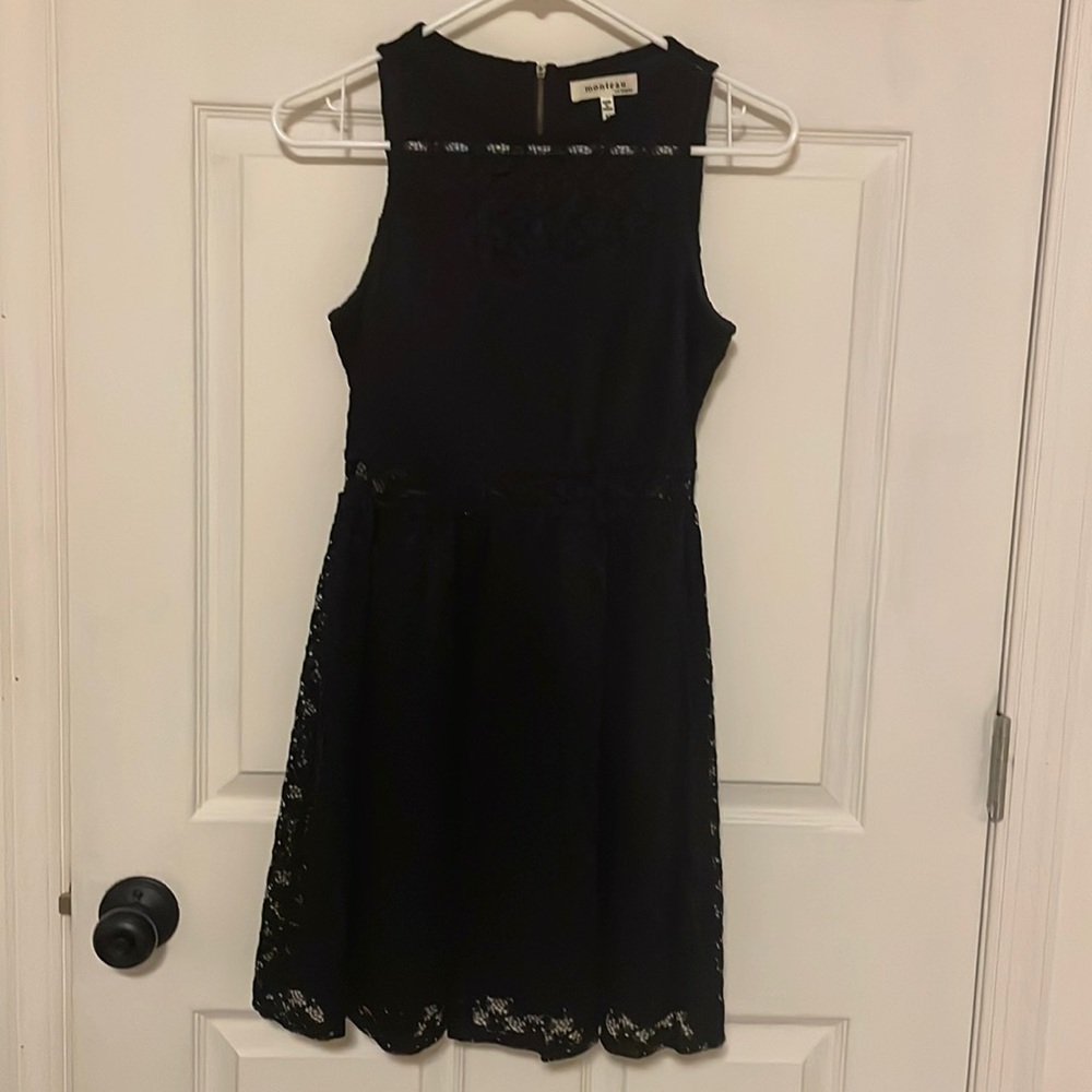 Black lace flowy dress